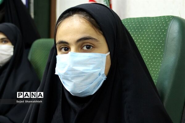 حضور نمایندگان خوزستان درآیین افتتاحیه دهمین دوره مجلس دانش آموزی کشور