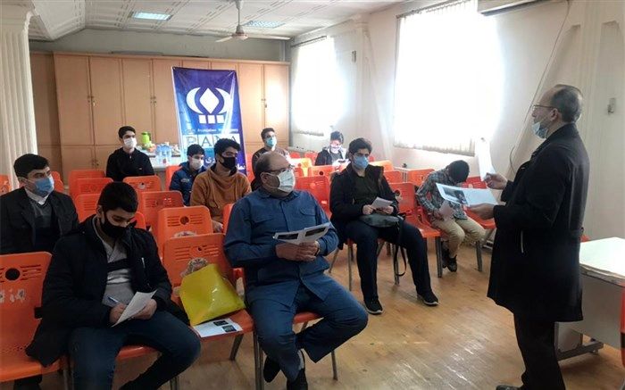 سومین روز  دوره آموزشی خبرنگاری پانا، ویژه  دانش آموزان پسر در گیلان برگزار شد