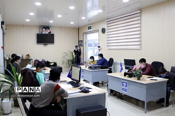 بازدید معاون پرورشی و فرهنگی اداره‌کل آموزش و پرورش و رئیس سازمان دانش آموزی از روند برگزاری دوره خبرنگاری پانا