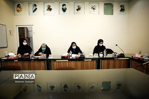 نشست خبری مسئول دبیرخانه نهمین دوره نمایشگاه‌های دانش‌‌آموزی مدرسه انقلاب