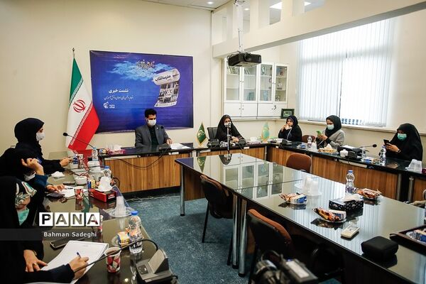 نشست خبری مسئول دبیرخانه نهمین دوره نمایشگاه‌های دانش‌‌آموزی مدرسه انقلاب