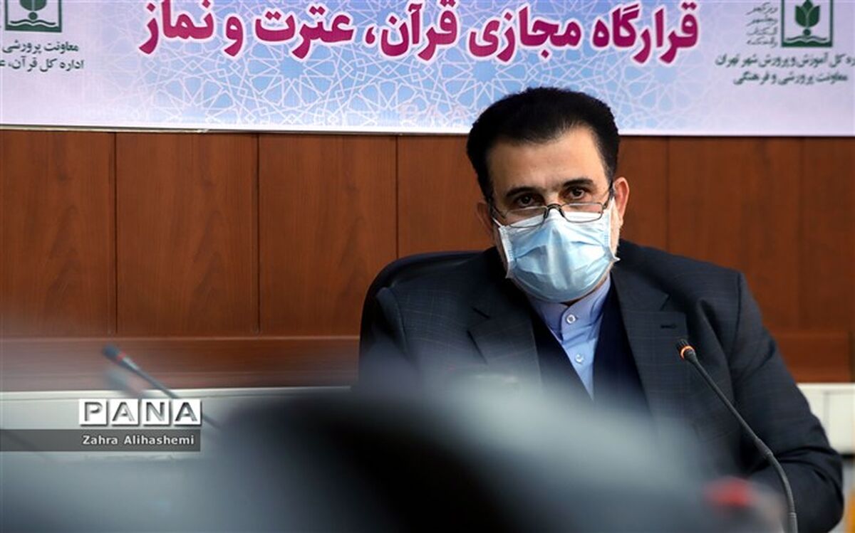 مسیب زاده: تربیت در فضای حقیقی شکل می‌گیردو فضای مجازی تنها یک وسیله است
