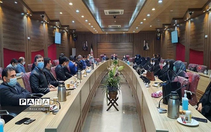 جلسه تخصصی مدیران مدارس متوسطه بهارستان یک