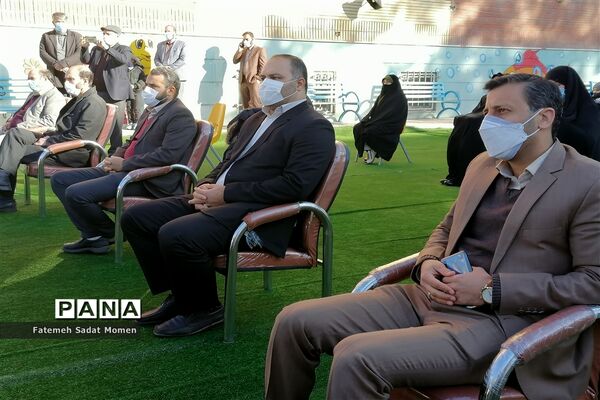 آیین نواختن زنگ انقلاب در ناحیه 2 شهر ری