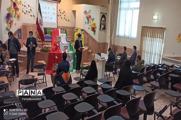 ویژه برنامه زنگ انقلاب در کانون عاطفه کاشمر