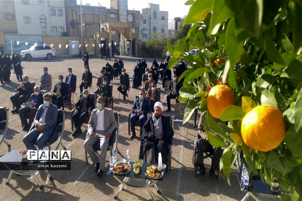 نواختن زنگ انقلاب شهرستان داراب