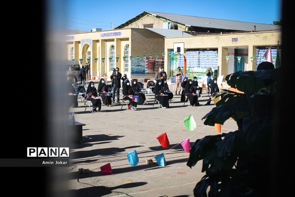 آیین استانی زنگ انقلاب اسلامی در مدارس فارس