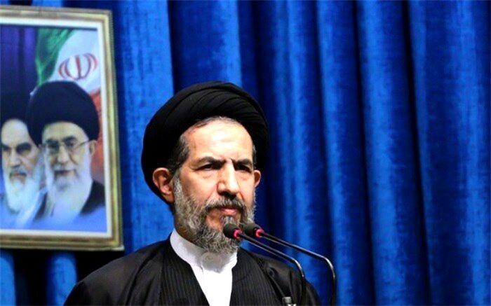 ابوترابی: انقلاب اسلامی تاریخ را واژگون کرد