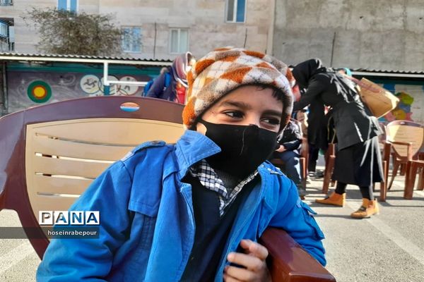 نواخته شدن چهل و دومین زنگ انقلاب در منطقه ۱۶ شهر تهران