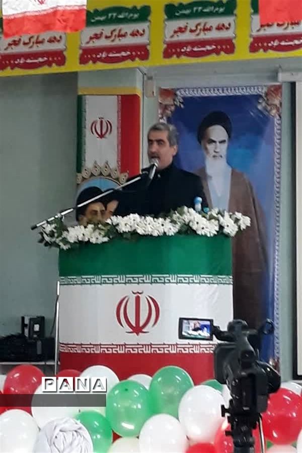 آیین نواختن زنگ انقلاب در مدارس البرز