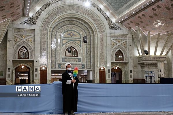 گرامیداشت یوم الله ۱۲ بهمن در حرم مطهر امام خمینی(ره)