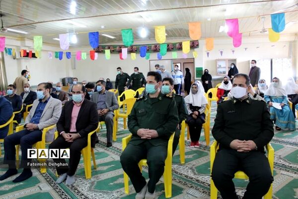 زنگ انقلاب در دبستان عصمت محمودآباد