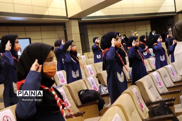 آیین نواختن زنگ انقلاب در شهریار