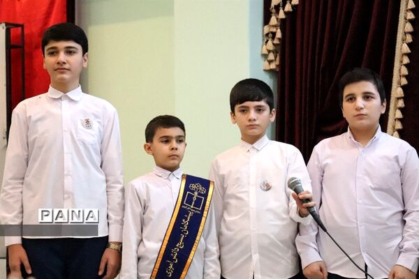نوای زنگ انقلاب در آذربایجان شرقی به صدا در آمد