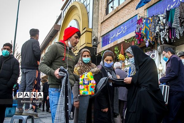 ازدحام در بازارتهران ؛ شرایط نارنجی