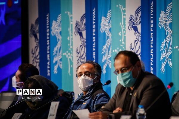 اکران فیلم  "رمانتیسم عماد و طوبا" در سی و نهمین جشنواره بین المللی فیلم فجر