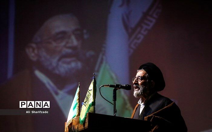 تکذیب فعالیت انتخاباتی موسوی لاری با اسحاق جهانگیری