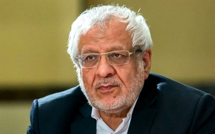 بادامچیان: احترام رئیس‌جمهوری لازم است