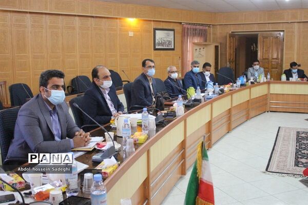 کارگاه کارشناسان ارزیابی عملکرد و پاسخگویی به شکایات شهرستان‌ها و مناطق آموزش و پرورش استان بوشهر