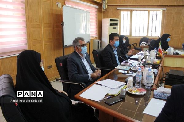 کارگاه کارشناسان ارزیابی عملکرد و پاسخگویی به شکایات شهرستان‌ها و مناطق آموزش و پرورش استان بوشهر