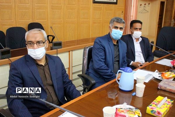 کارگاه کارشناسان ارزیابی عملکرد و پاسخگویی به شکایات شهرستان‌ها و مناطق آموزش و پرورش استان بوشهر