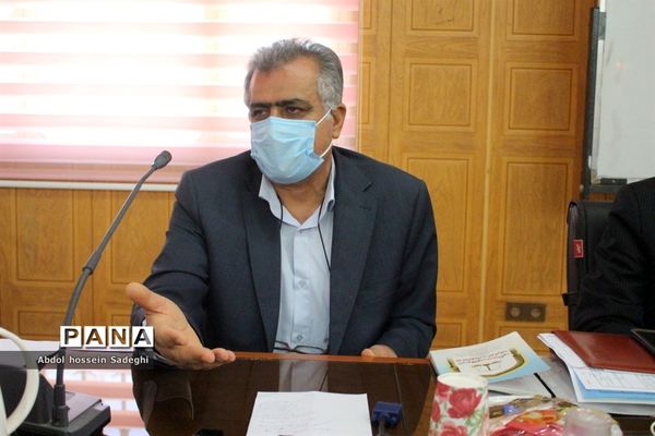 کارگاه کارشناسان ارزیابی عملکرد و پاسخگویی به شکایات شهرستان‌ها و مناطق آموزش و پرورش استان بوشهر