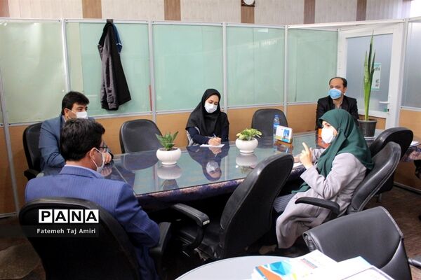 جلسه هم اندیشی کارکنان سازمان دانش‌آموزی استان بوشهر