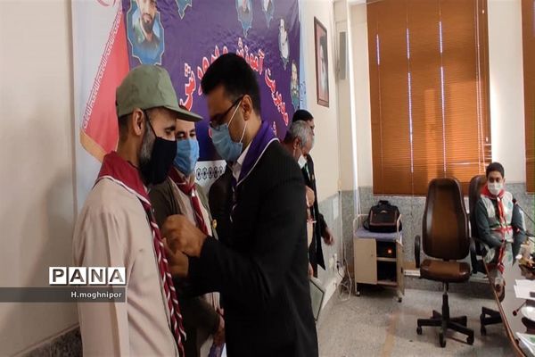 تقدیر از افتخار آفرینان سازمان دانش آموزی شهرستان نجف آباد