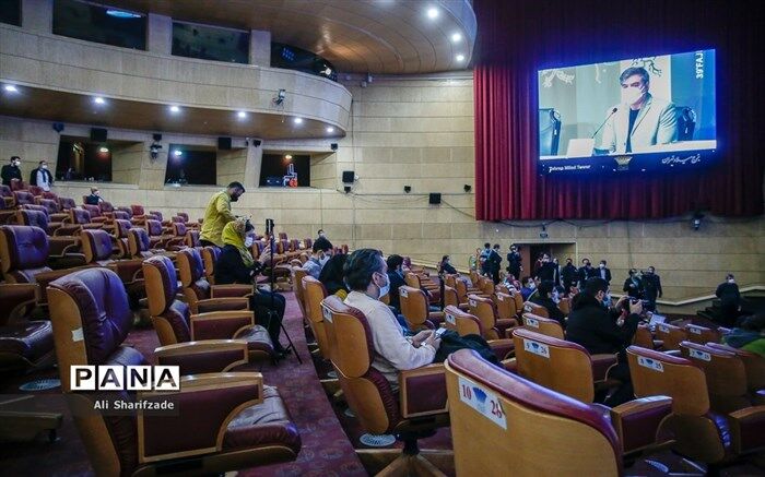 شبنم مقدمی: مهاجرت دومین سونامی است که وجود آدمی را به لرزه در می آورد