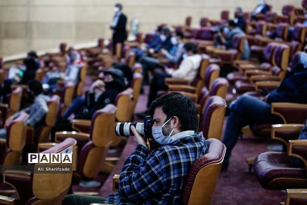 اکران فیلم  "ابلق"  در سی و نهمین جشنواره بین المللی فیلم فجر