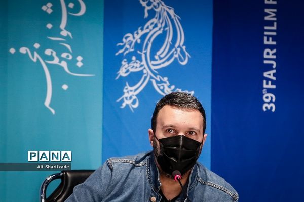 اکران فیلم "تک تیرانداز" در سی و نهمین جشنواره بین المللی فیلم فجر