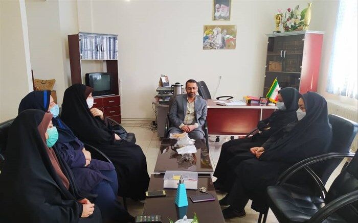 تقدیر از بانوان شاغل در معاونت پرورشی و تربیت بدنی