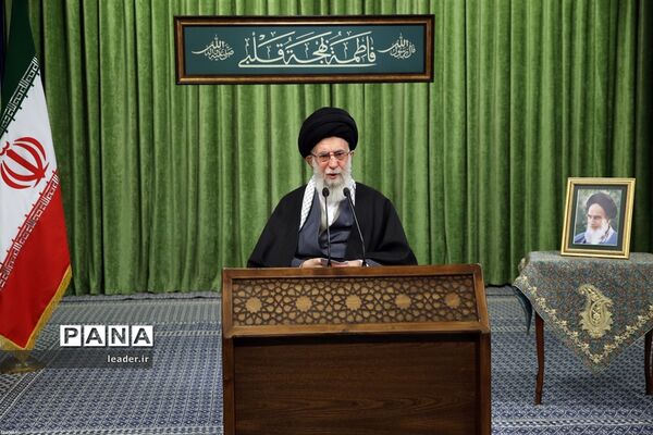 نشست تصویری رهبر انقلاب اسلامی با جمعی از مداحان به‌مناسبت سالروز ولادت حضرت زهرا(س)