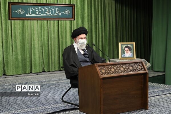نشست تصویری رهبر انقلاب اسلامی با جمعی از مداحان به‌مناسبت سالروز ولادت حضرت زهرا(س)