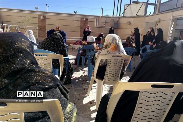 دیدار پیشگامان دبیرستان نرجسیه ازمادران سالمند