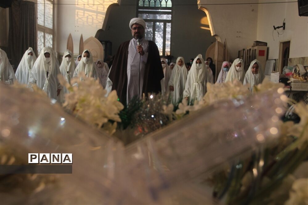 جشن بزرگ عبادت با عنوان رزمایش معنوی، عطر‌عاشق در ناحیه یک ری
