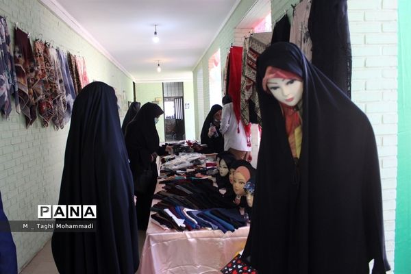 آیین گرامیداشت ولادت حضرت زهرا(س) و مقام زن در آموزش و پرورش شهرستان بوشهر