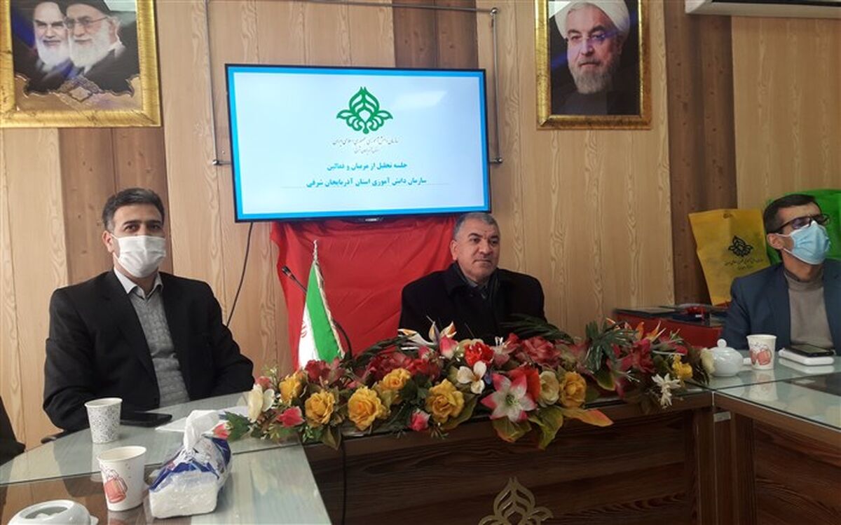 تجلیل از مربیان و فعالان سازمان دانش آموزی آذربایجان شرقی