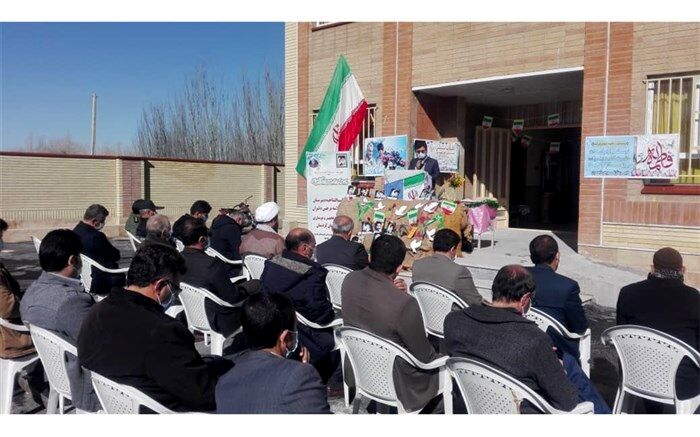 دبیرستان 6 کلاسه دخترانه نرجس دلبران در شهرستان قروه افتتاح شد