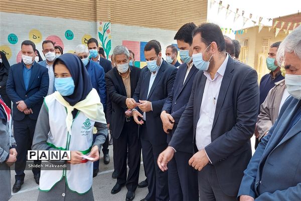 افتتاح چند مدرسه در شهرستان حمیدیه به مناسبت دهه فجر