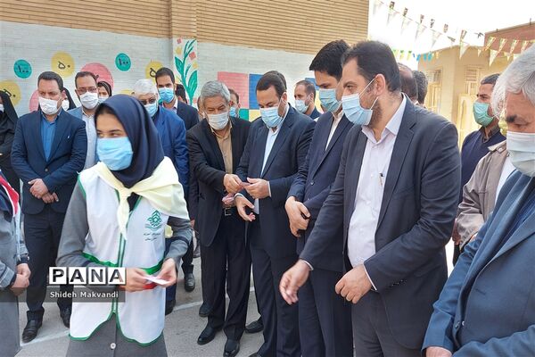 افتتاح چند مدرسه در شهرستان حمیدیه به مناسبت دهه فجر