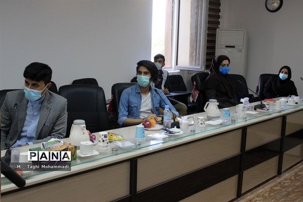 نشست مدیران و کارکنان مدارس و مراکز آموزش و پرورش استثنایی استان بوشهر با معاون وزیر