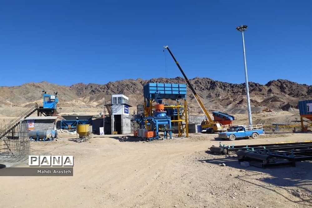 مراسم رونمایی از اولین شمش طلای استان خراسان جنوبی