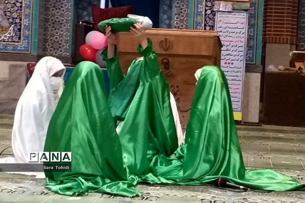 اجرای تئاتر با موضوع تولدحضرت‌فاطمه(س) در پردیس