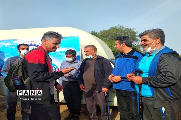 برگزاری همایش مردمی به مناسبت دهه فجر شهرستان امیدیه