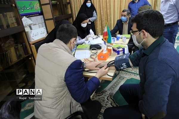 برپایی ایستگاه سلامت و انجام تست سلامت همکاران اداره‌کل آموزش و پرورش خراسان شمالی