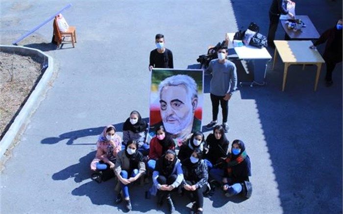 برگزاری ورک‌شاپ نقاشی به مناسبت ایام الله دهه مبارک فجر در ملارد