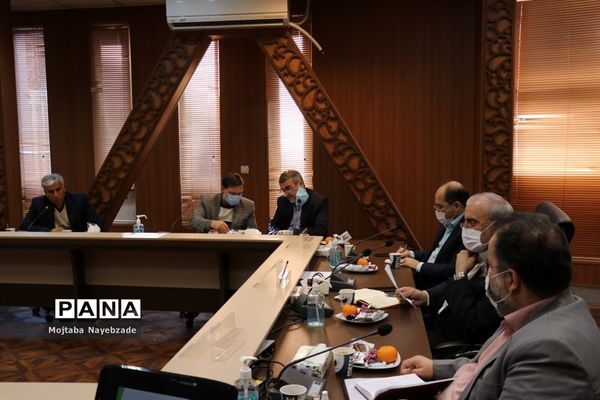 حضور معاون پرورشی و فرهنگی خراسان رضوی  و روسای ادارات داخلی  این حوزه در ناحیه دو مشهد