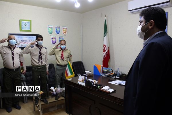 دیدار مسئول و تعدادی از مربیان  سازمان دانش آموزی شاوور با مدیر سازمان دانش آموزی خوزستان