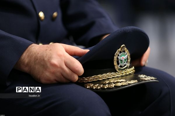 دیدار جمعی از فرماندهان نیروی هوایی و نیروی پدافند هوایی ارتش با رهبر انقلاب